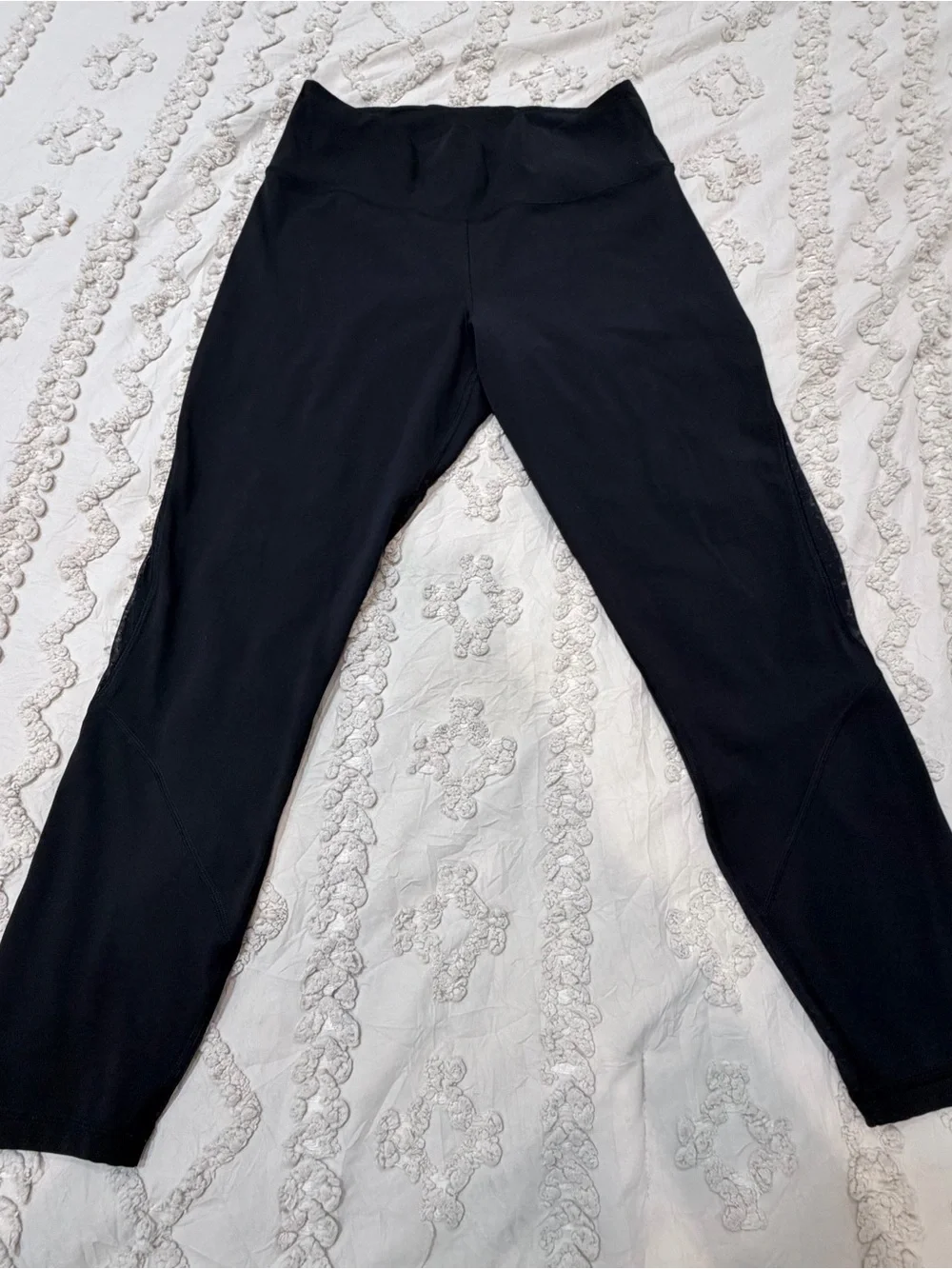 lululemon athletica sleek black